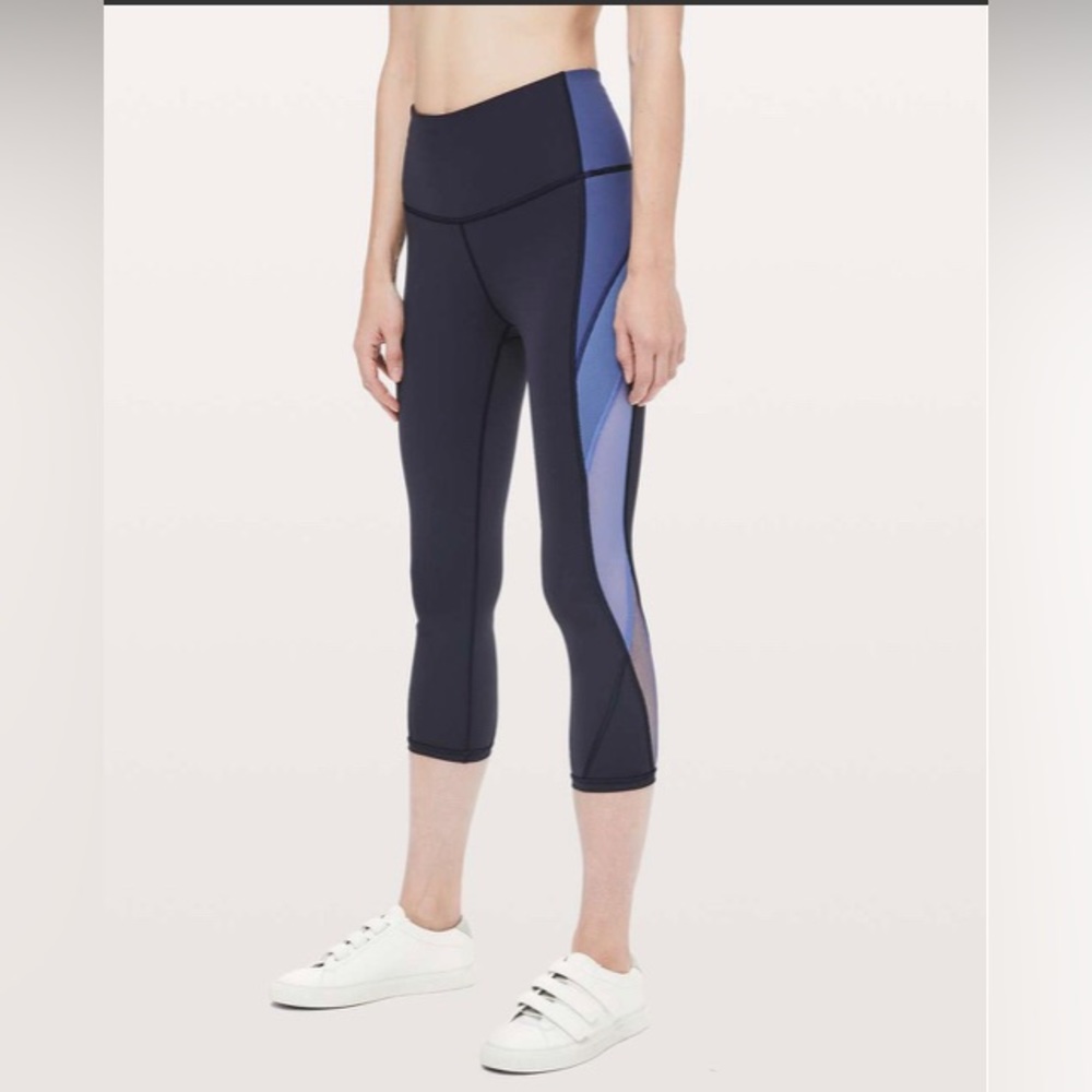 Lululemon Colour Me Ombre Crop, size 6, navy & sky blue
